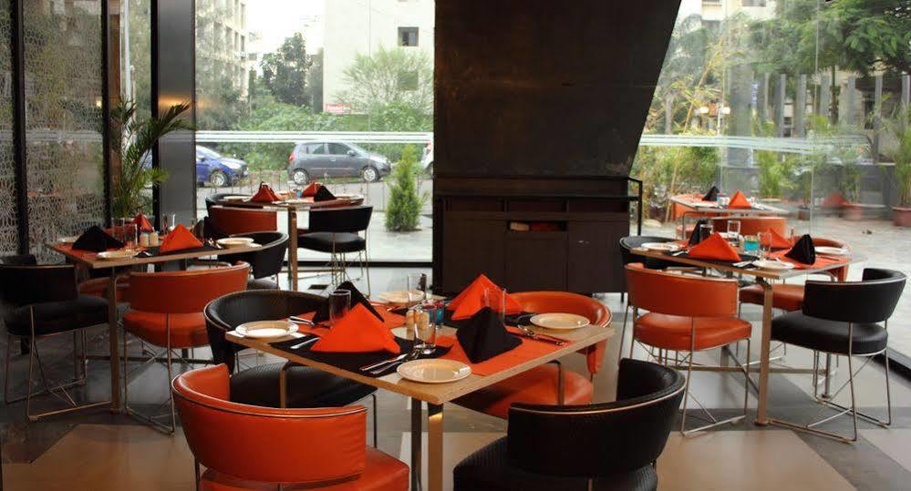 Hotel Fidalgo Pune Zewnętrze zdjęcie