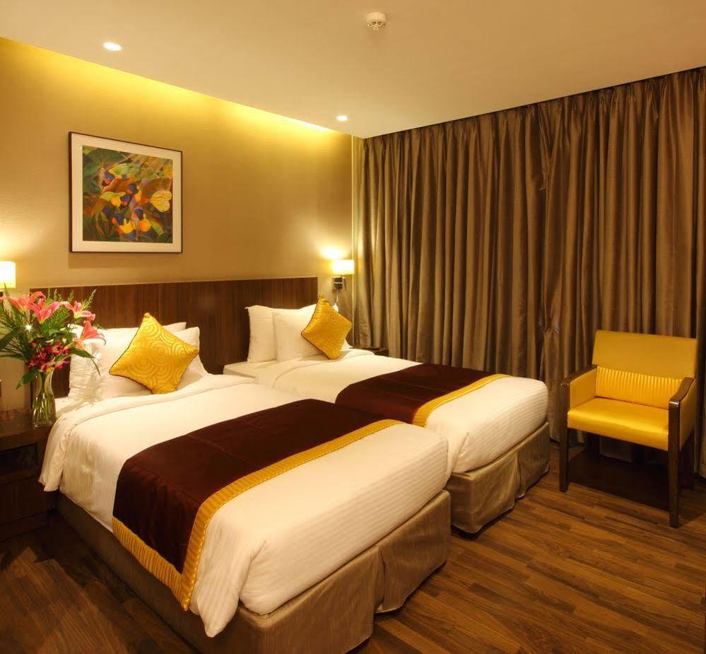 Hotel Fidalgo Pune Zewnętrze zdjęcie
